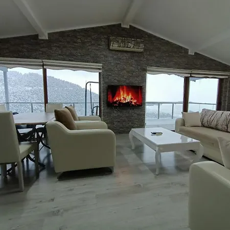 Апартаменты Unique View, Cozy Attic - Roof Бурса