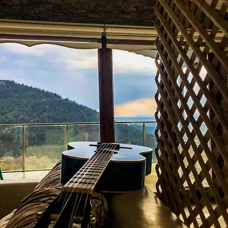 Апартаменты Unique View, Cozy Attic - Roof